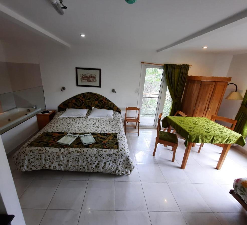 Familia Piatti B&B - Suites 우수아이아 외부 사진